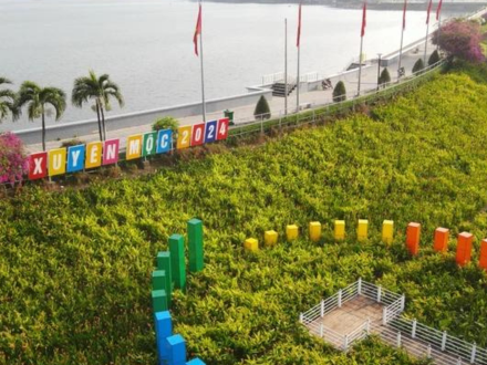 Đường hoa Tết Giáp Thìn 2024 ở ‘Thủ phủ du lịch mới’ Xuyên Mộc hút khách đến tham quan, chụp hình