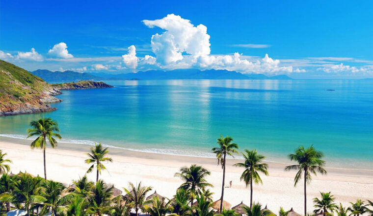 Bãi Biển Hồ Tràm - Bà Rịa Vũng Tàu